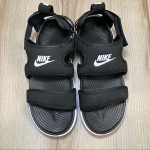 Women’s Nike Velcro Sandals